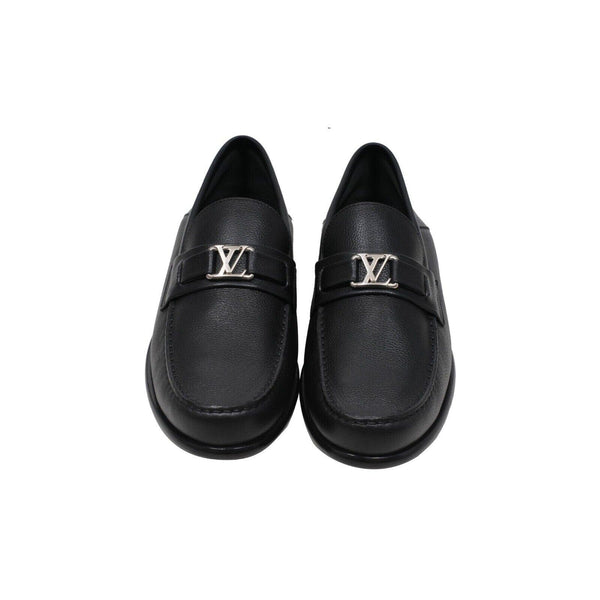 White LV  Louis vuitton shoes, Louis vuitton loafers, Leather