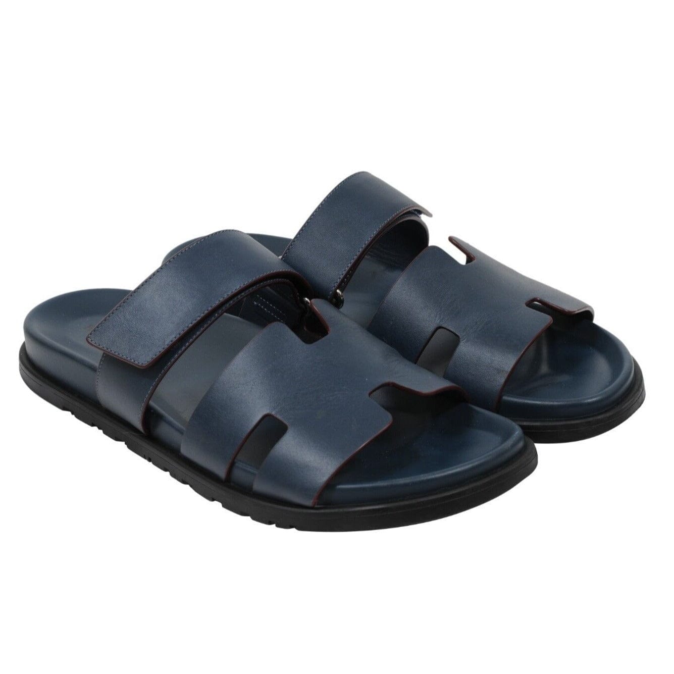 Hermes Chypre Sandals in Blue and Black Hermes Chypre Sandal Bleu Obscur / Noir main image 2