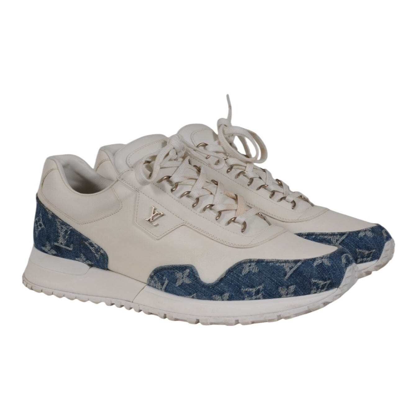 louis-vuitton-men-run-away-