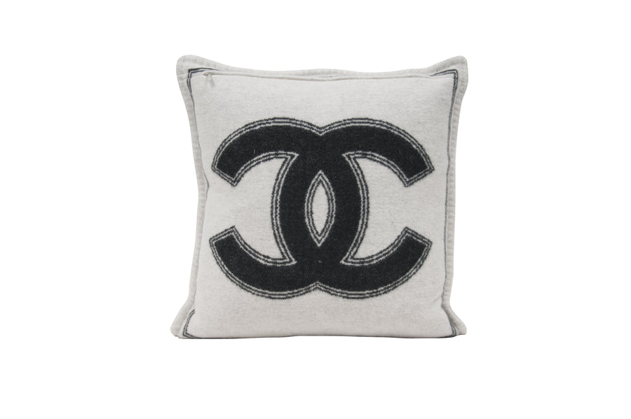 Chanel Big White Logo With White Frame In Black Background Throw Pillow -  REVER LAVIE
