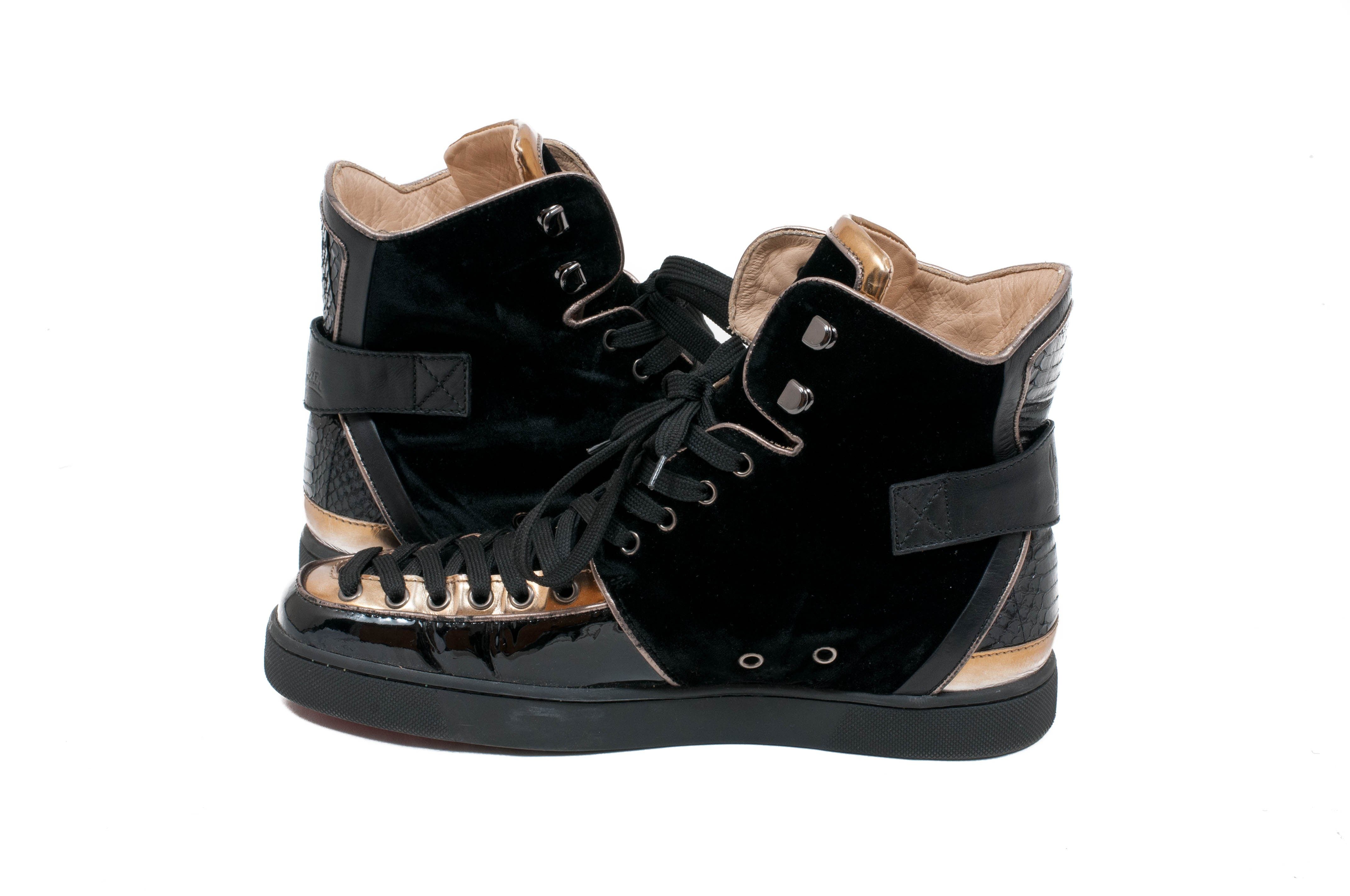 Alfie Flat – THE-ECHELON