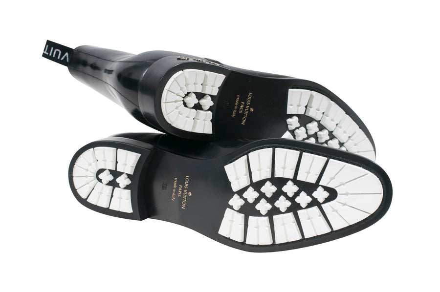 Louis Vuitton® LV Flex Chelsea Boot Black. Size 09.0