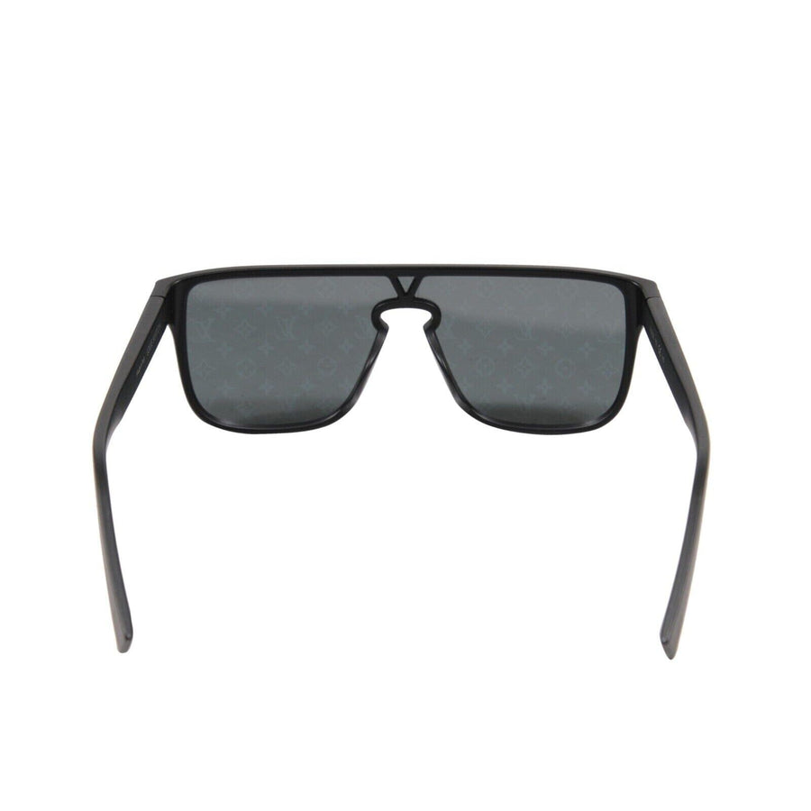 Louis Vuitton Men LV Waimea Sunglasses Black Monogram Logo Z1082E