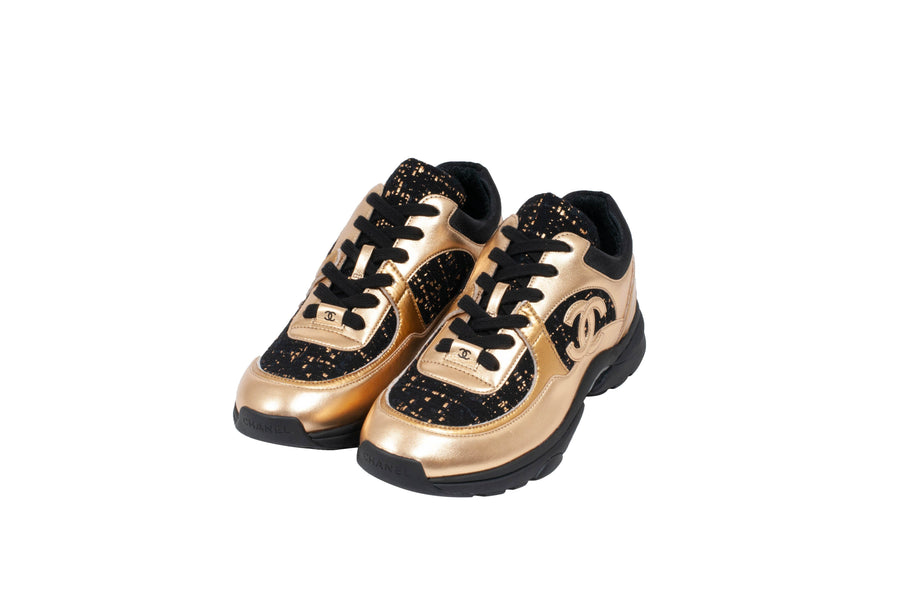 FW19 Sneaker (Gold/Black) CHANEL 
