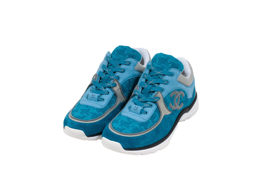 FW19 Sneaker (Turquoise) CHANEL 