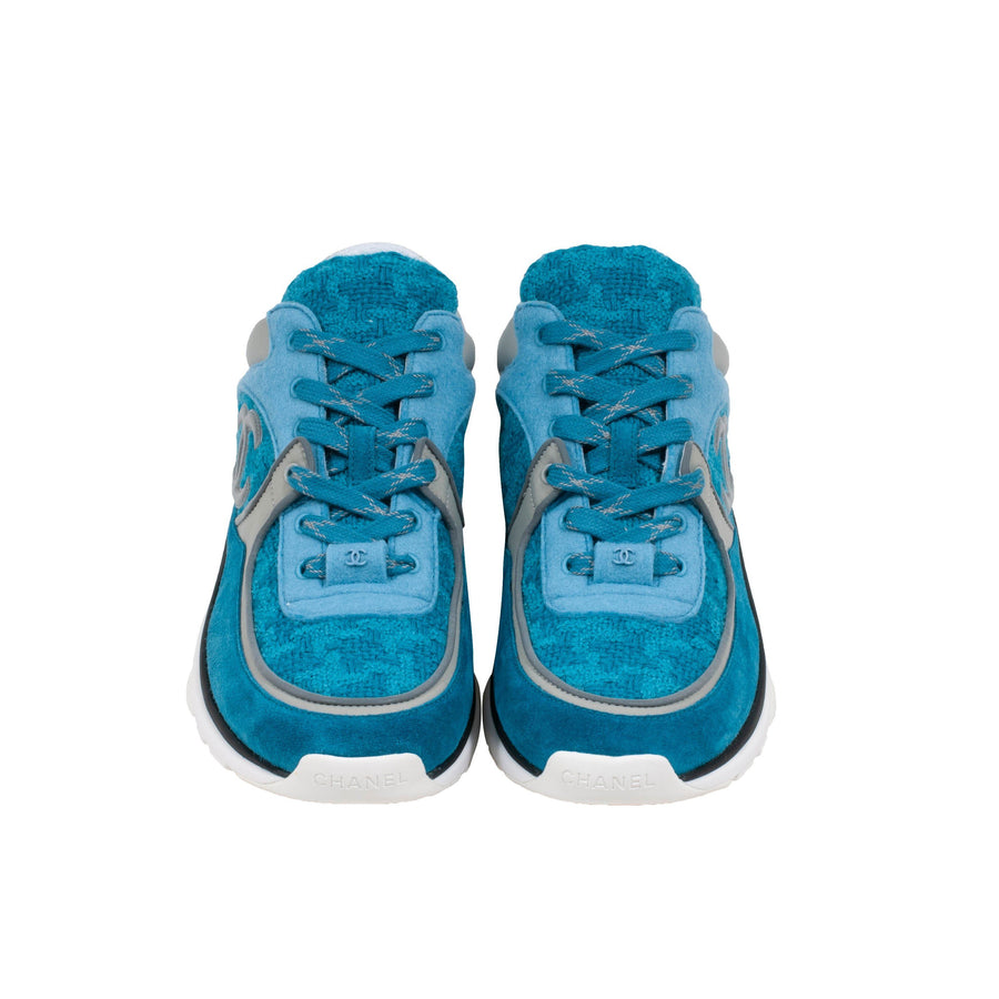 FW19 Sneaker (Turquoise) CHANEL 