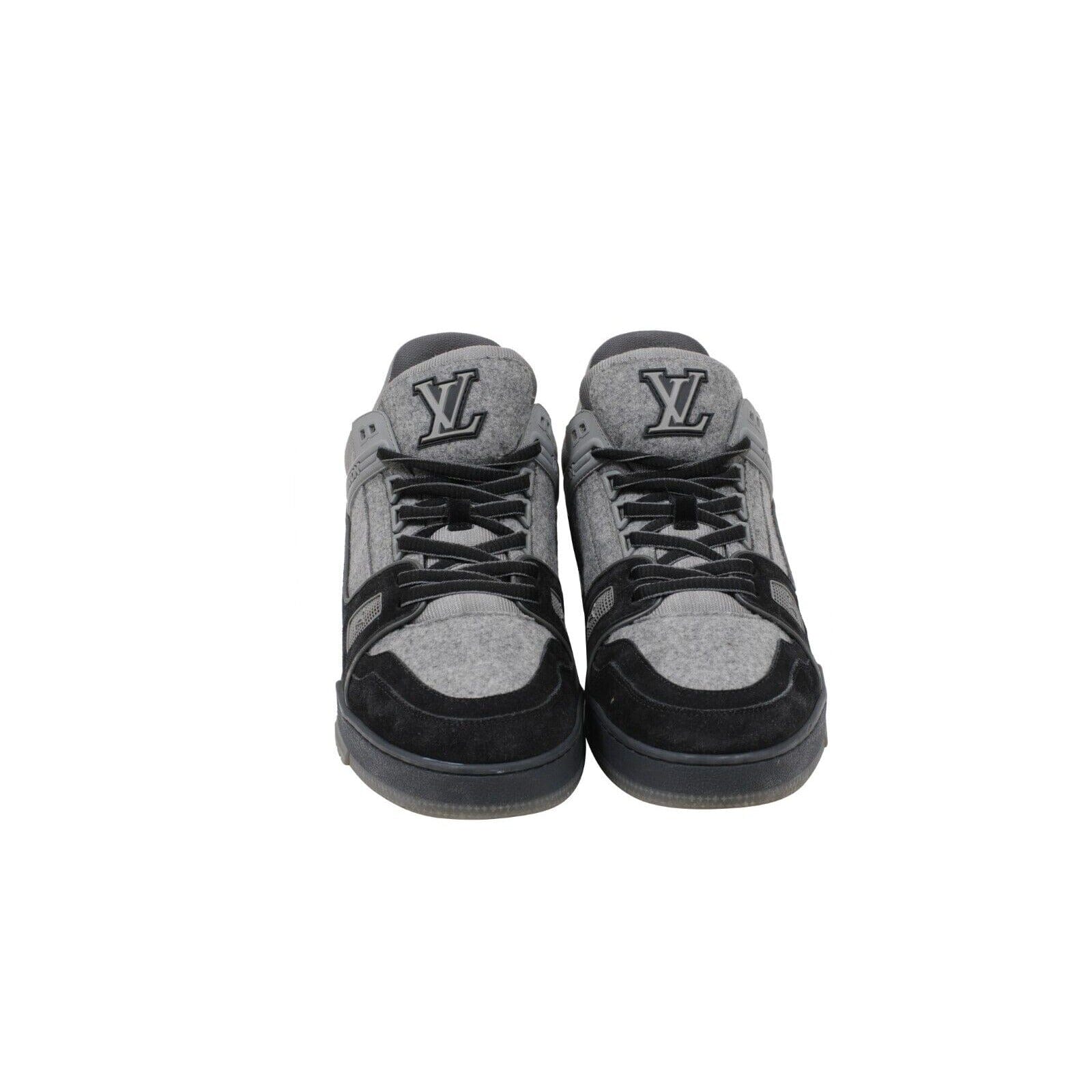 【本日限定価格】ヴィトゥエルヴ VTWELVE 黒トレーナー XL G230% ヴィトゥエルヴ VTWELVE ブラック トレーナー XLサイズ G230%