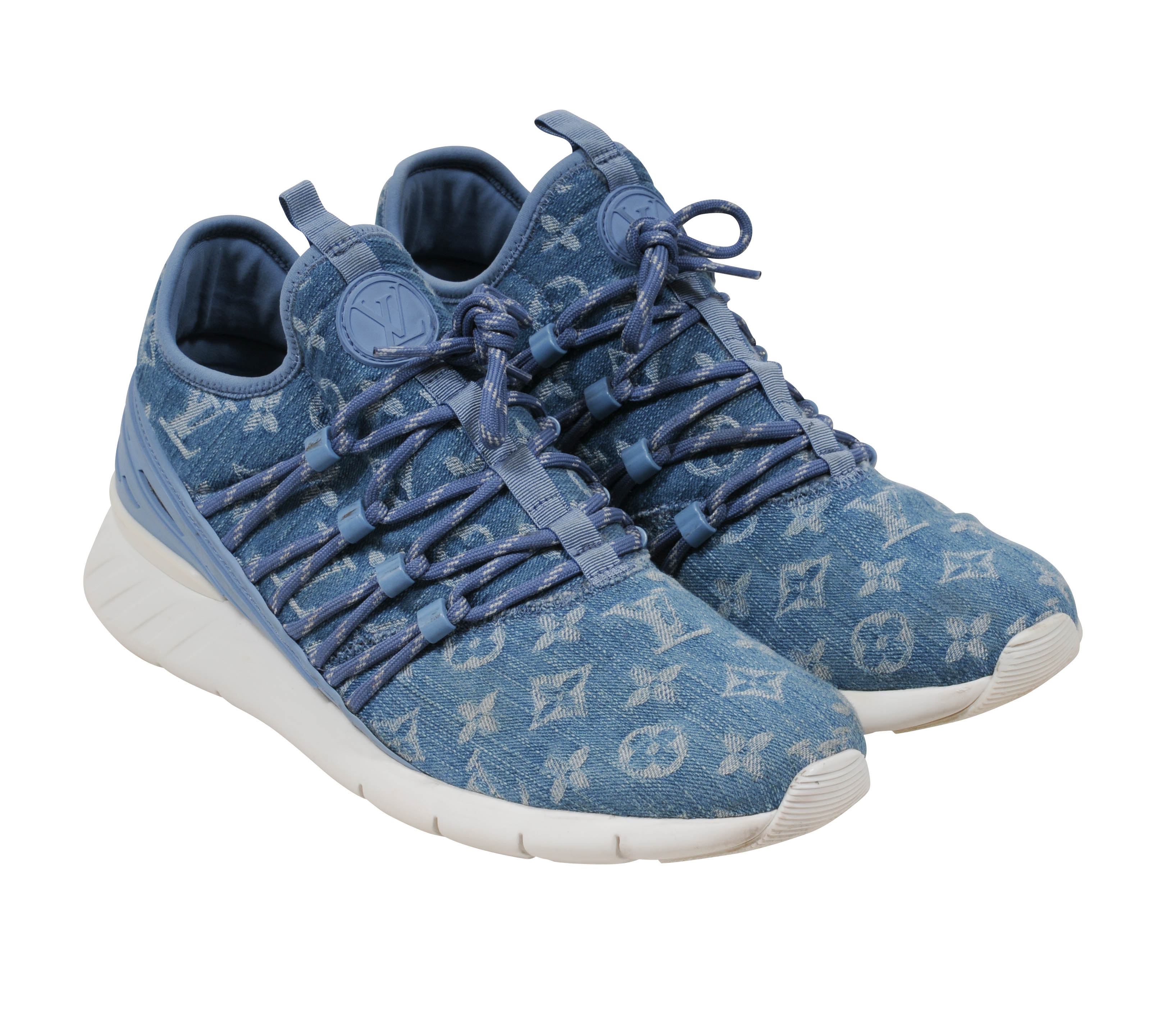 Louis Vuitton Mens Blue Monogram Denim Fastlane Low Top Sneakers LV 8 –  THE-ECHELON