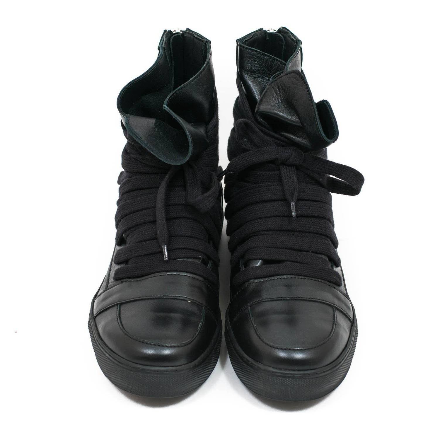 Multi Lace Sneaker – THE-ECHELON