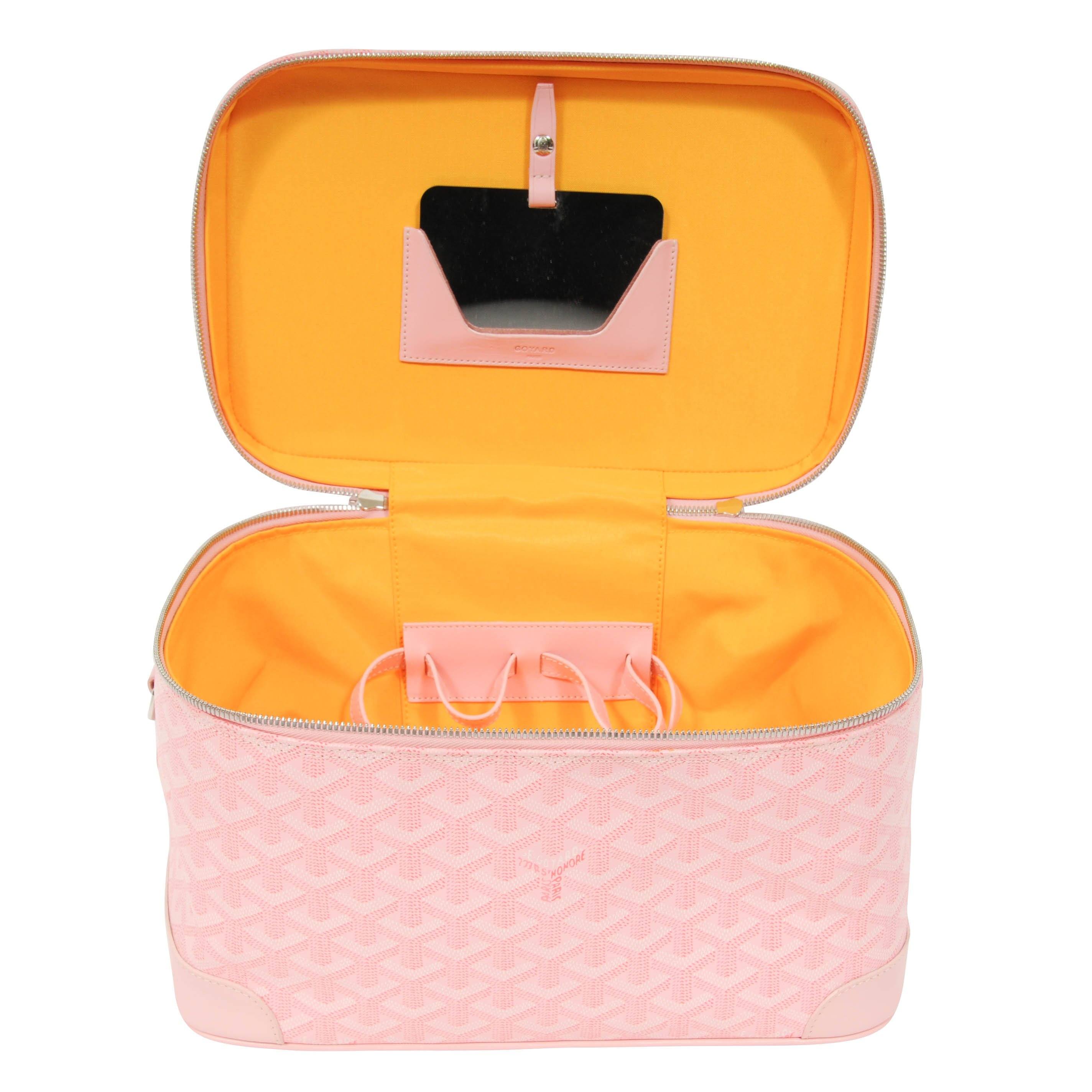 Pink goyard case best sale