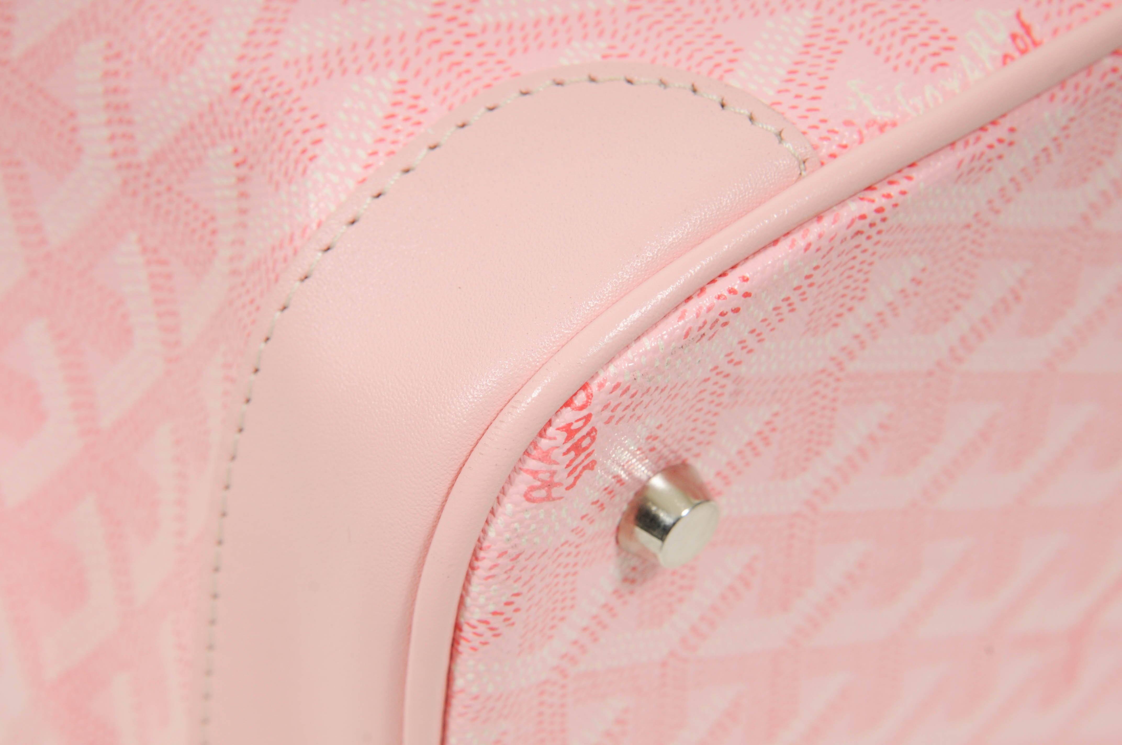 Goyard Women's Pink Soft Sided Muse Vanity Case Crossbody Bag