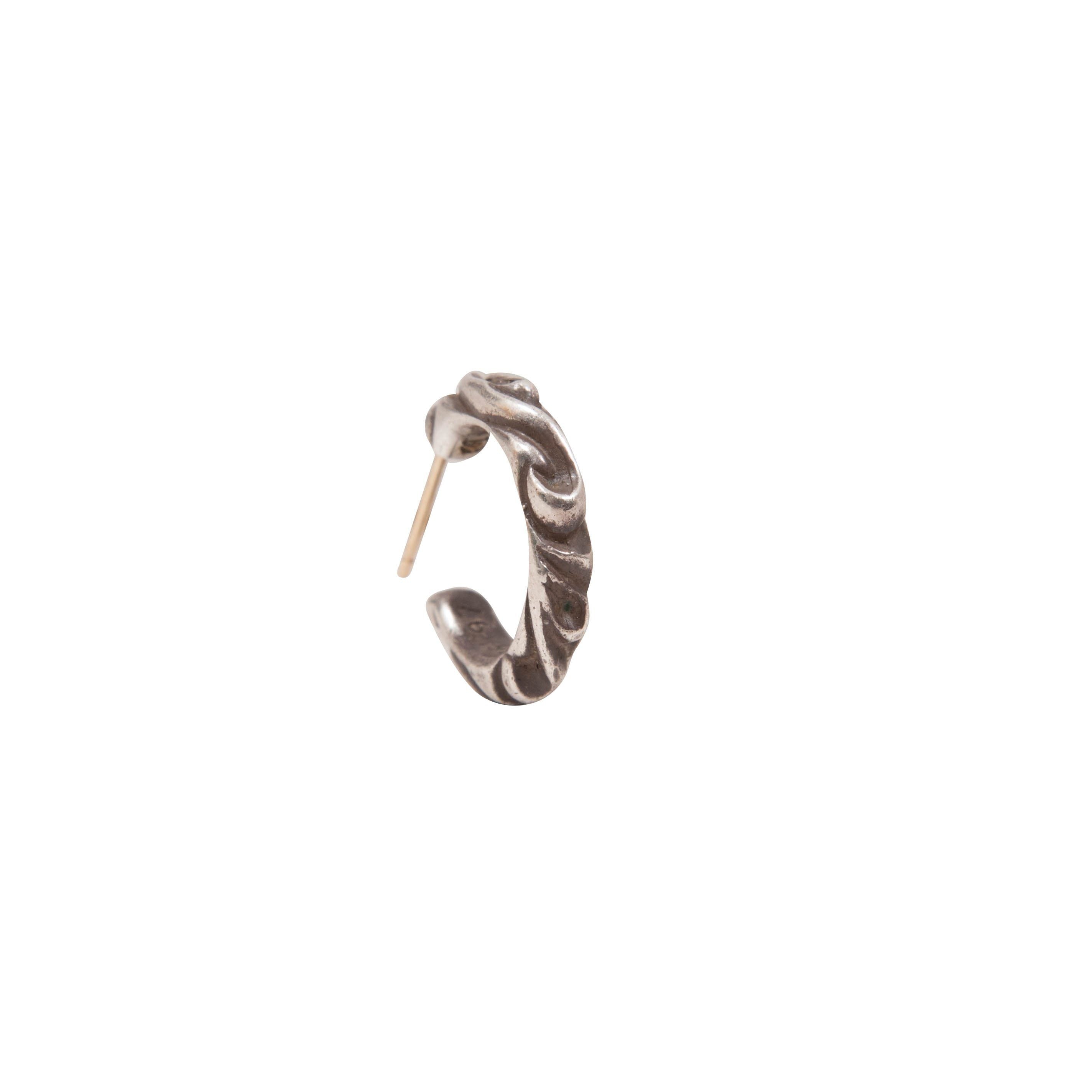 Scroll Hoop Earring – THE-ECHELON