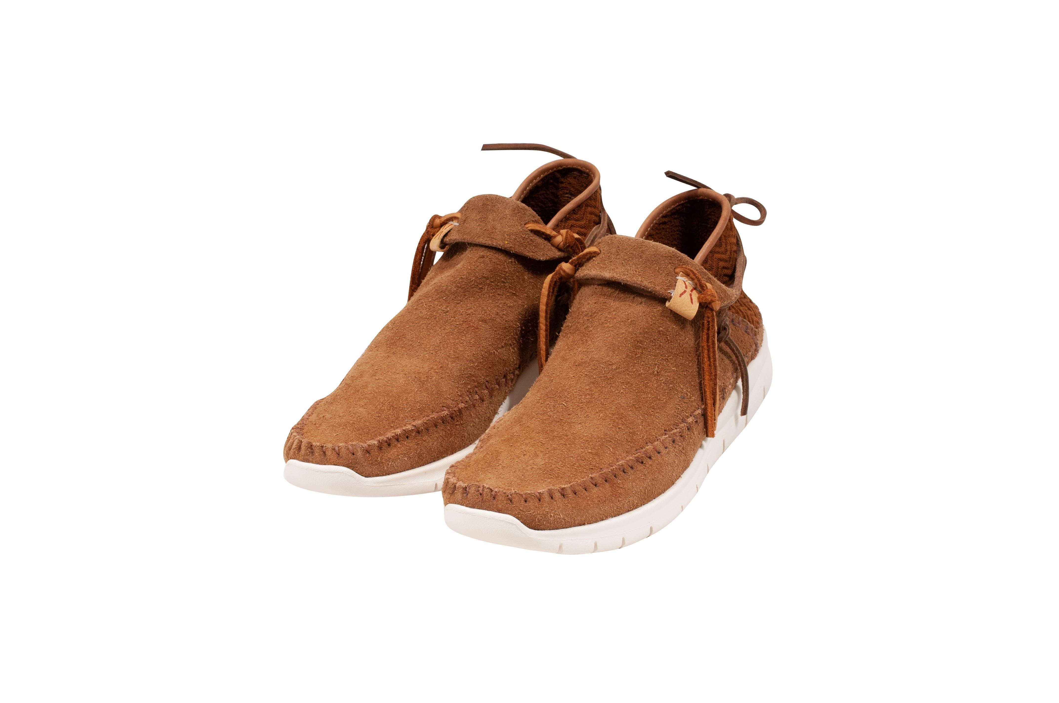 【最終値下】visvim UTE MOC TRAINER MID-FOLK Visvim UTE Moc Trainer-Folk in Black Available Now – Feature