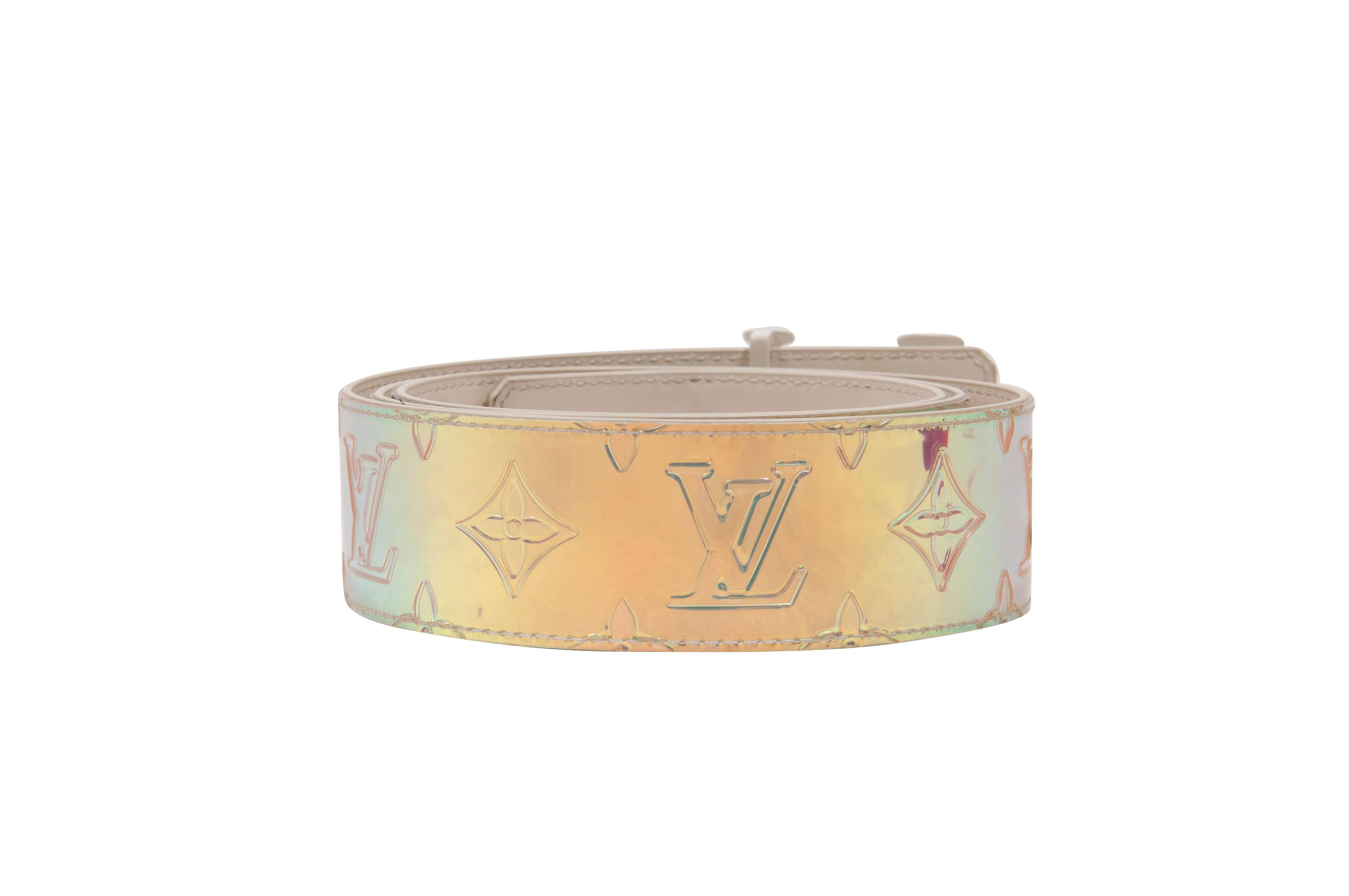 Louis Vuitton Unisex LV Shape 40mm Belt Iridescent White PVC Strap Embossed  Monogram - LULUX