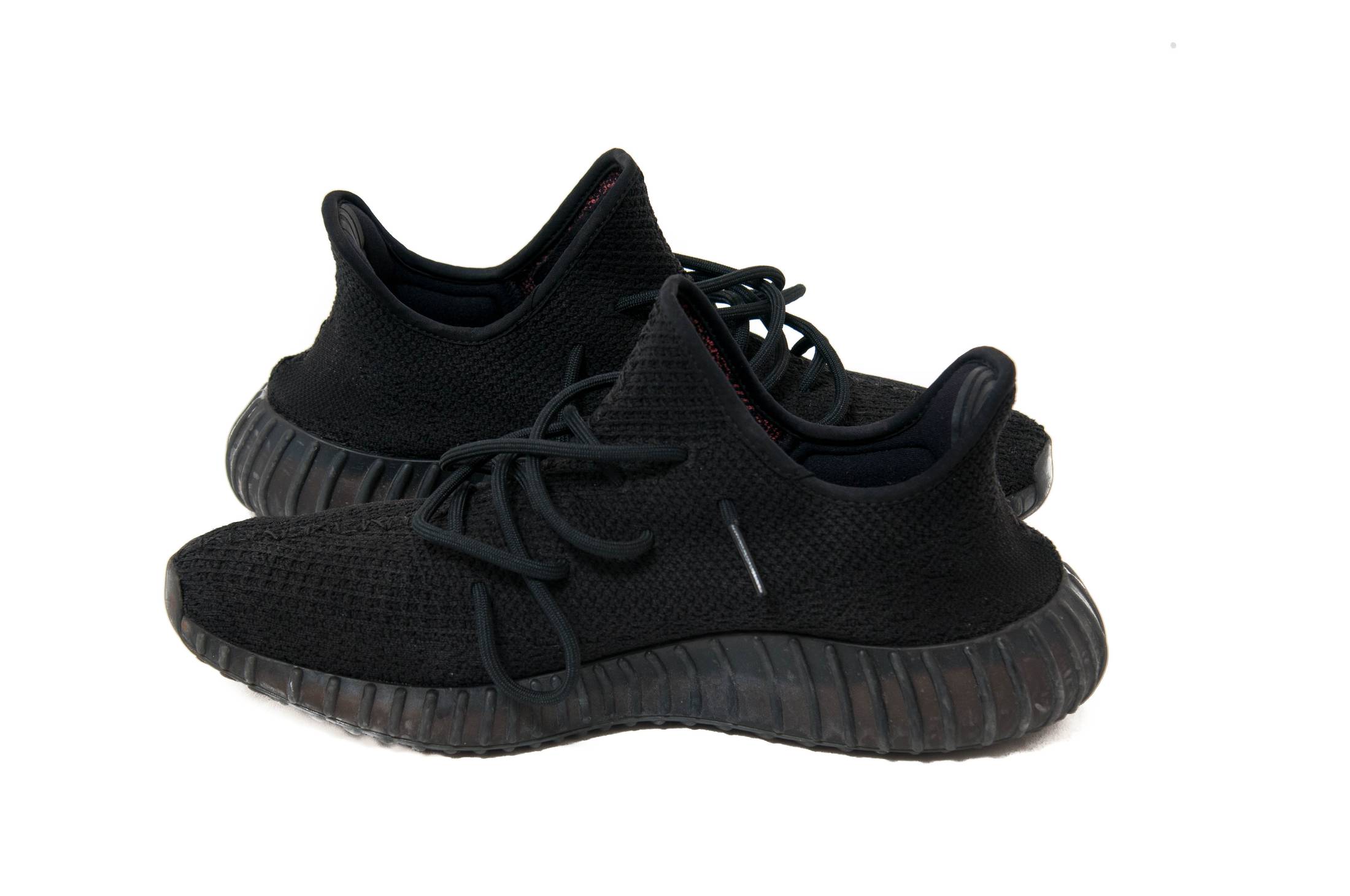 Yeezy Boost 350 V2 Core Black Red THE-ECHELON Yeezy Boost 350 V2 Core Black Red THE-ECHELON