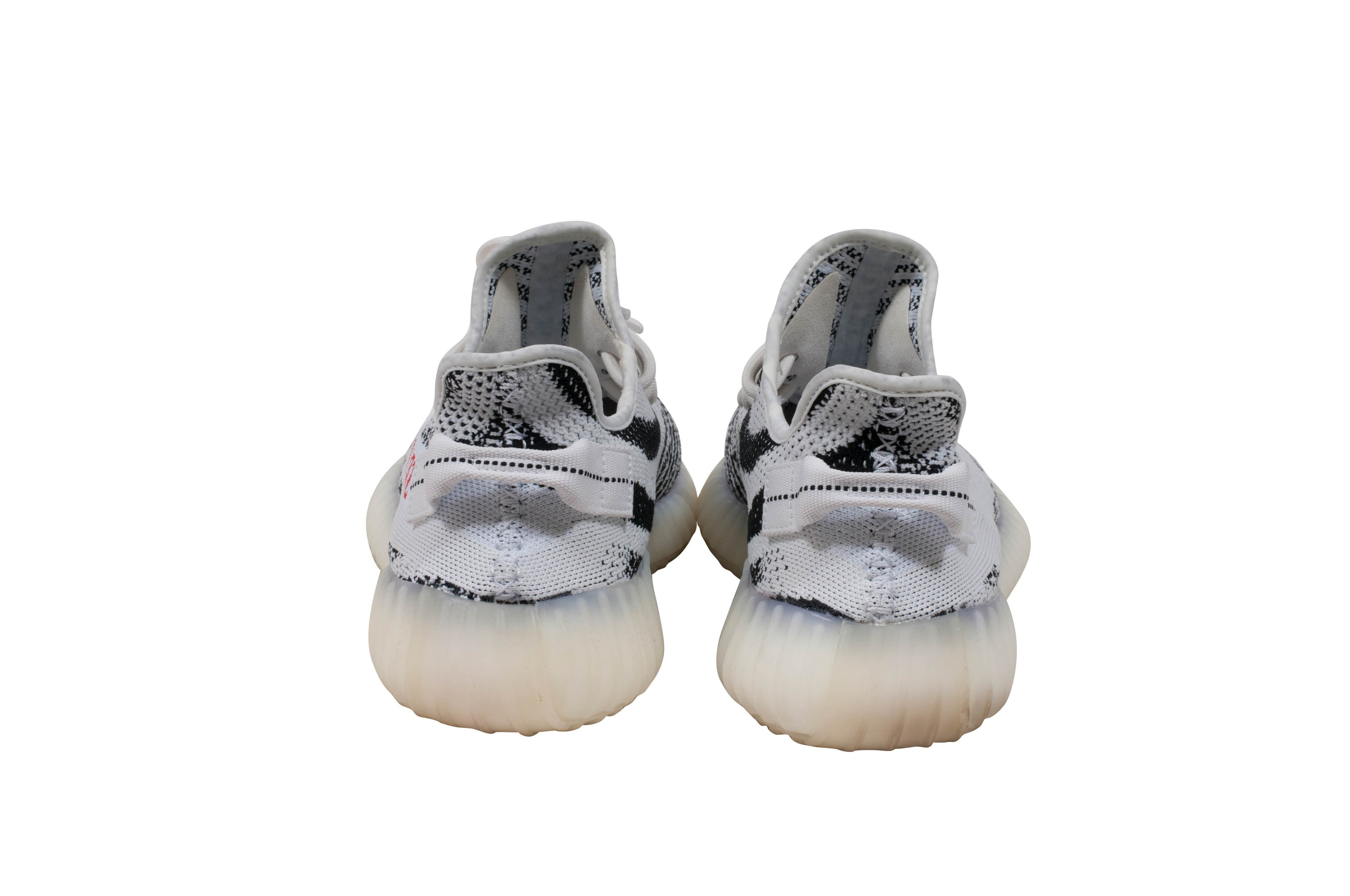 Yeezy 700 Size Chart Yeezy 35 V2 Size Up Adidas Yeezy Boost 350 V2