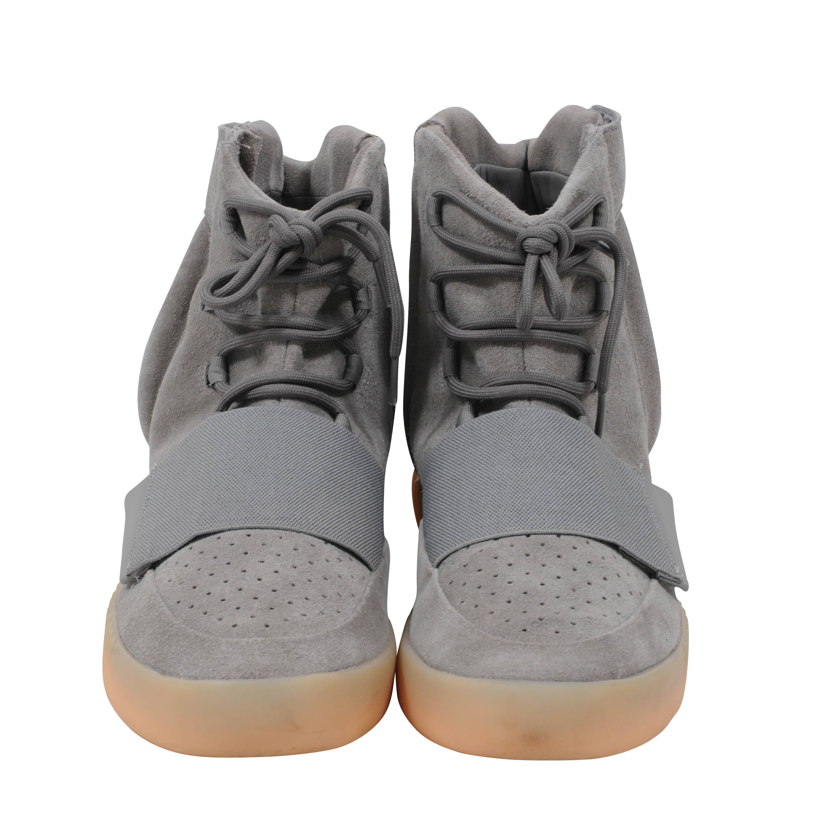 Adidas Mens s Yeezy Boost 750 Light Gray Glow In The Dark Gum Sole PADS VNDS Size 13 THE ECHELON