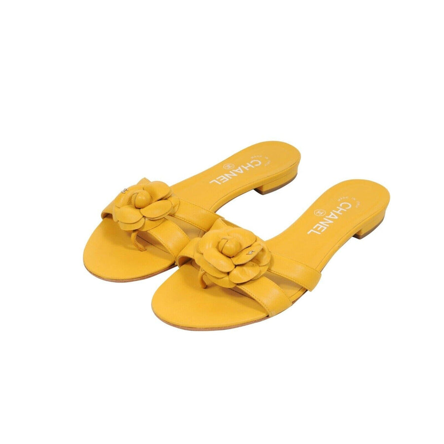 Yellow Leather CC Logo Camellia Flat Sandals CHANEL 